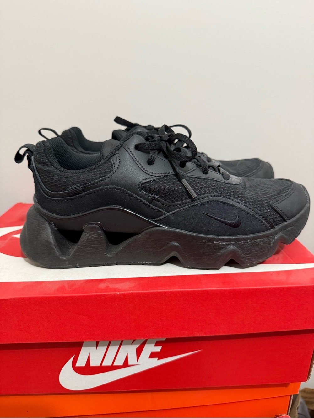 Nike Women’s RYZ 365